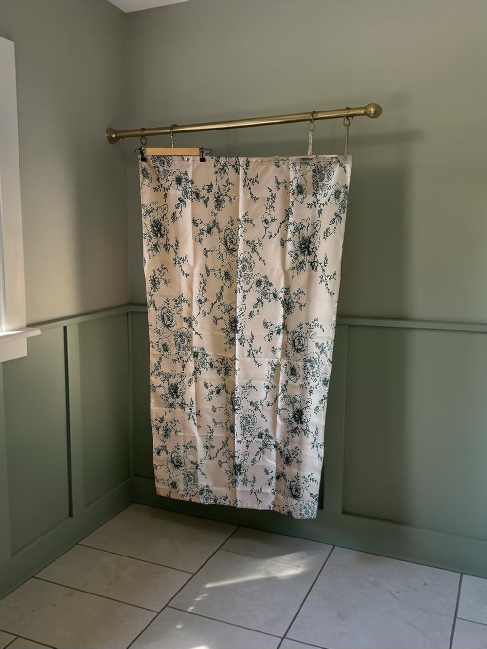 Single Stall Shower Curtain NEW
